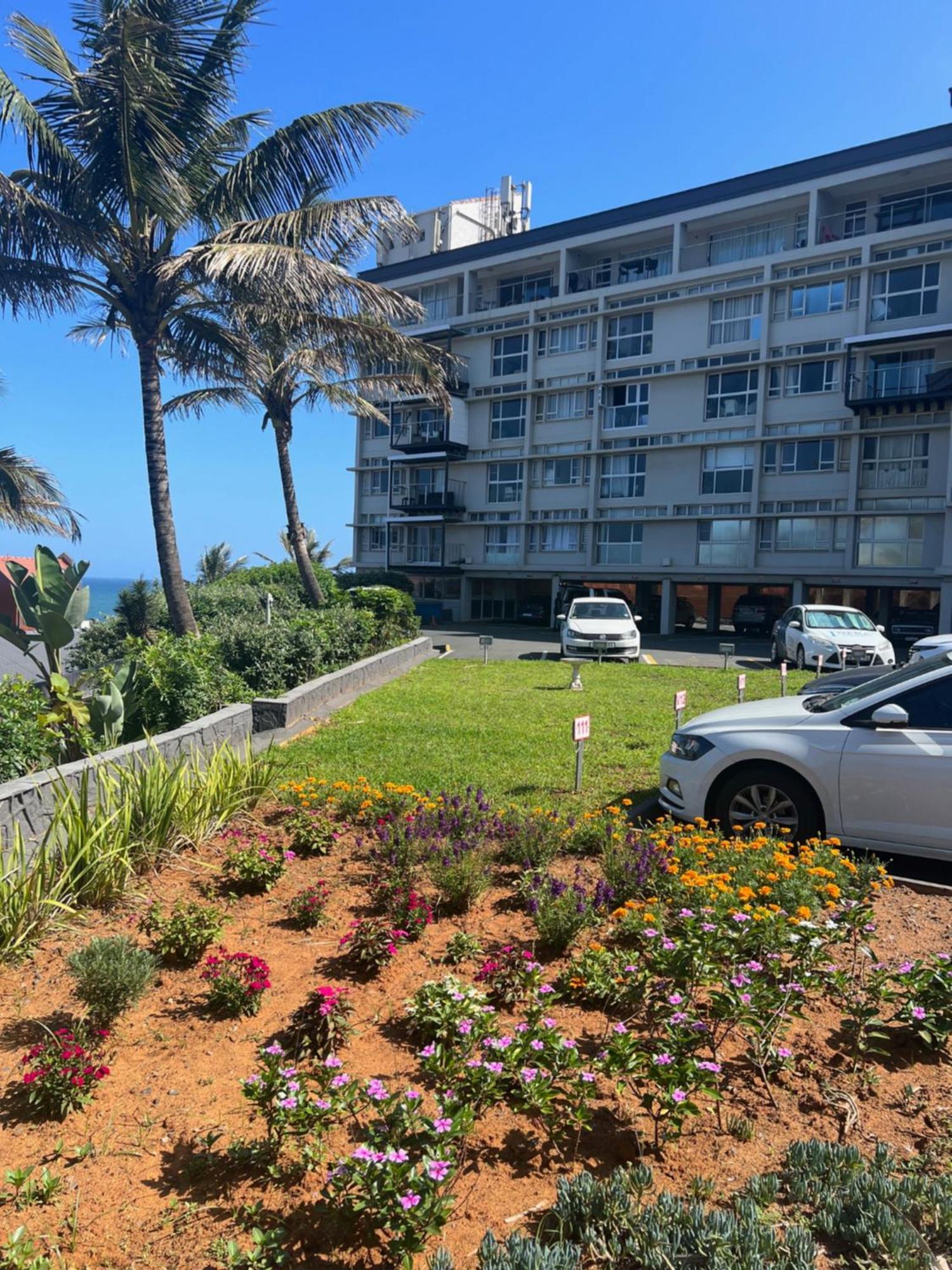 Beachfront 303 Apartment Umdloti